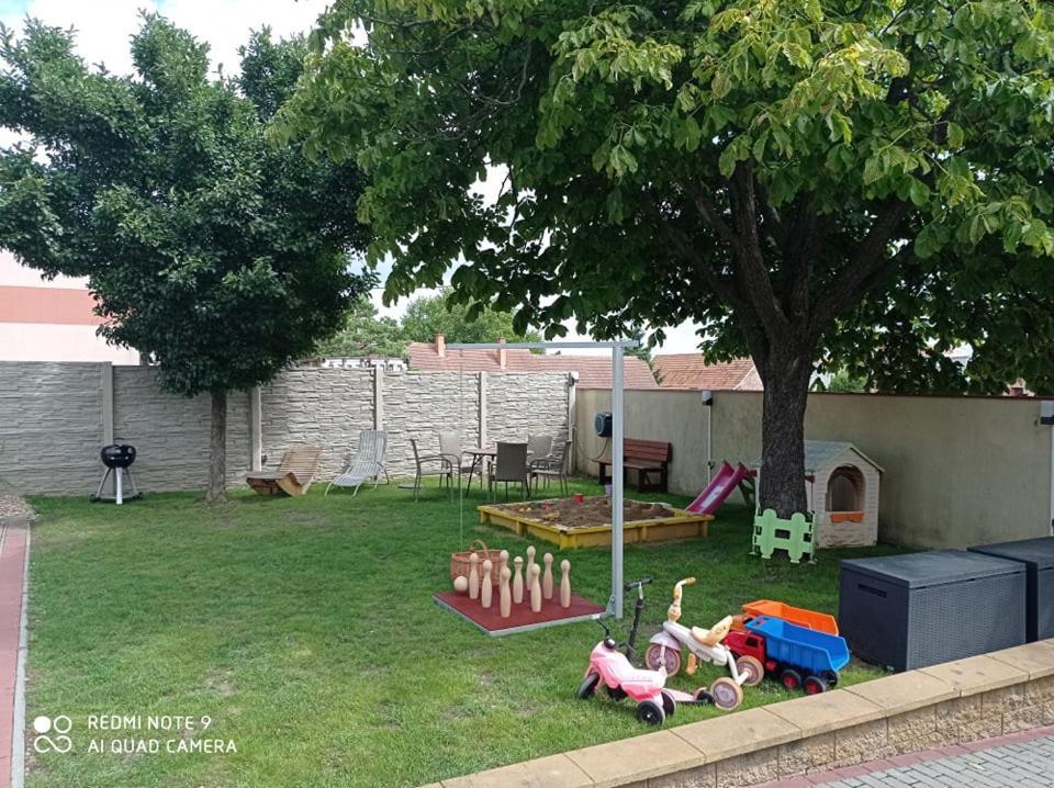 Penzion Zajecak Zajeci Exterior photo